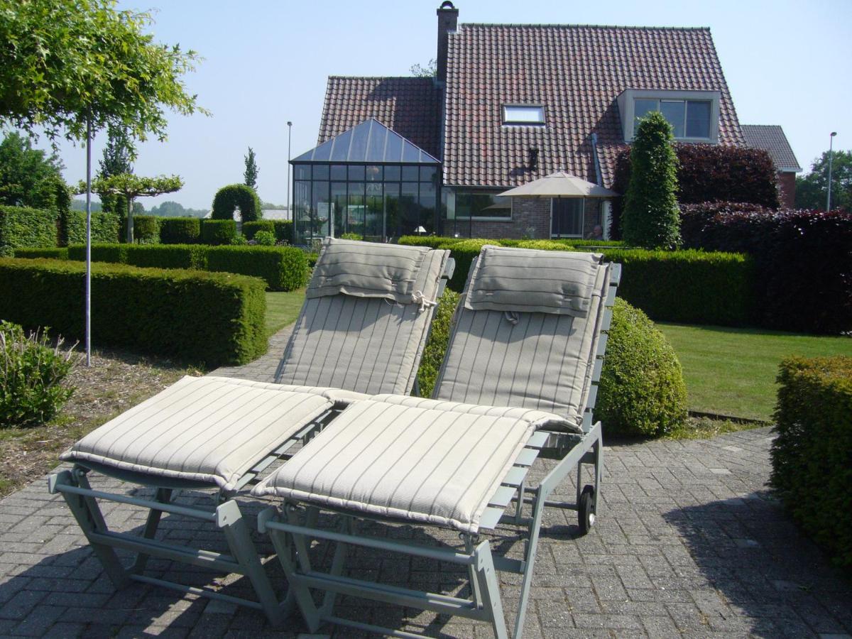 De Moeraseik Bed & Breakfast Zele ภายนอก รูปภาพ